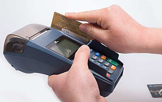 乐刷POS机诈骗新套路：警惕998元押金陷阱